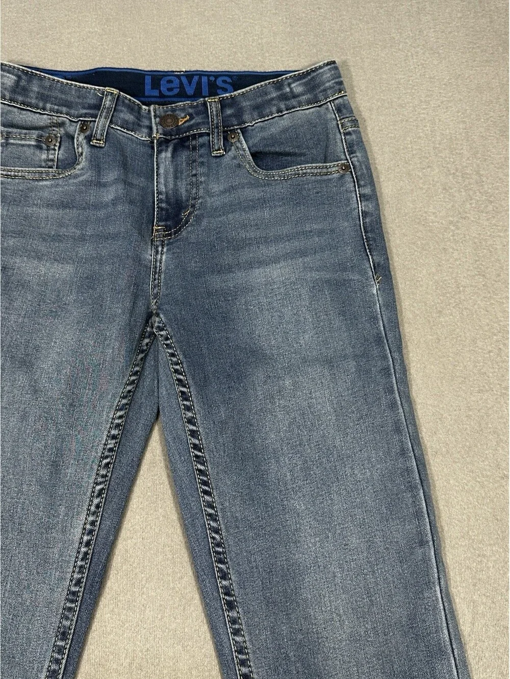 Levi’s 502 Boys 10 Regular Jeans W25 L25 Taper NWOT Medium Wash